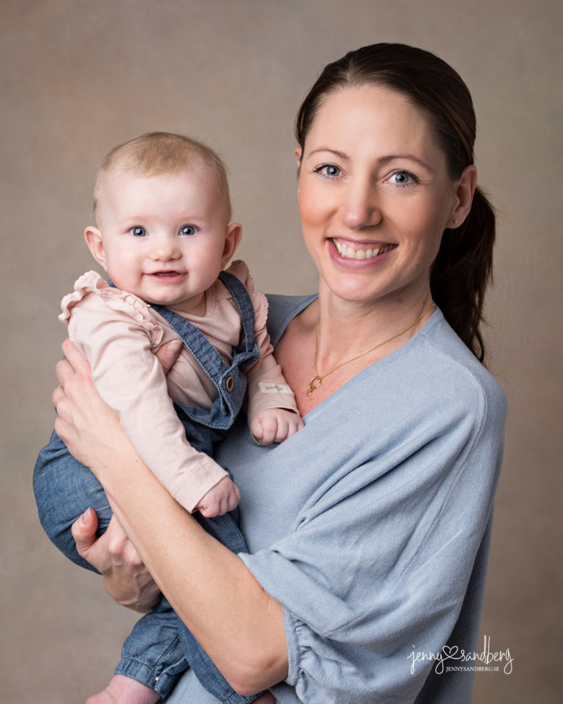 Babyfoto 6 månader är en drömålder, babyfotograf i Lomma nära lund malmö och helsingborg