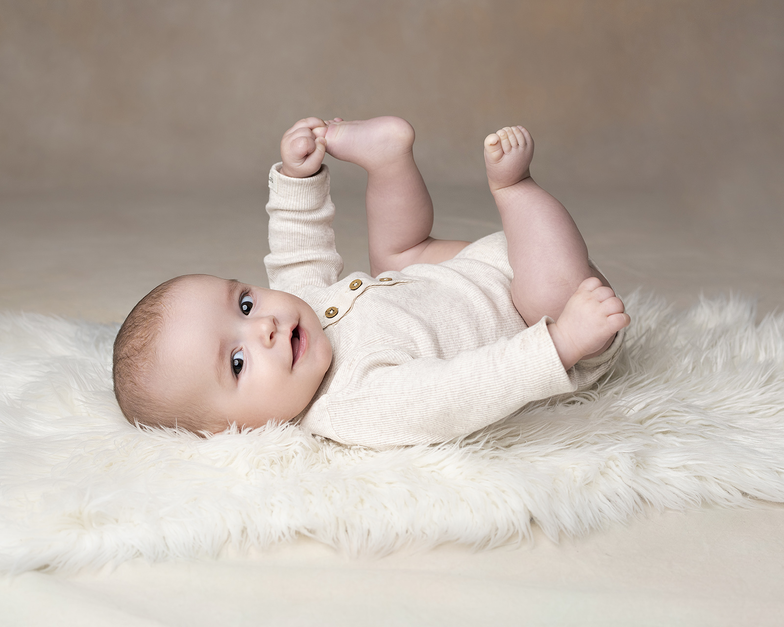 Babyfotografering i studio nära Lund och Malmö