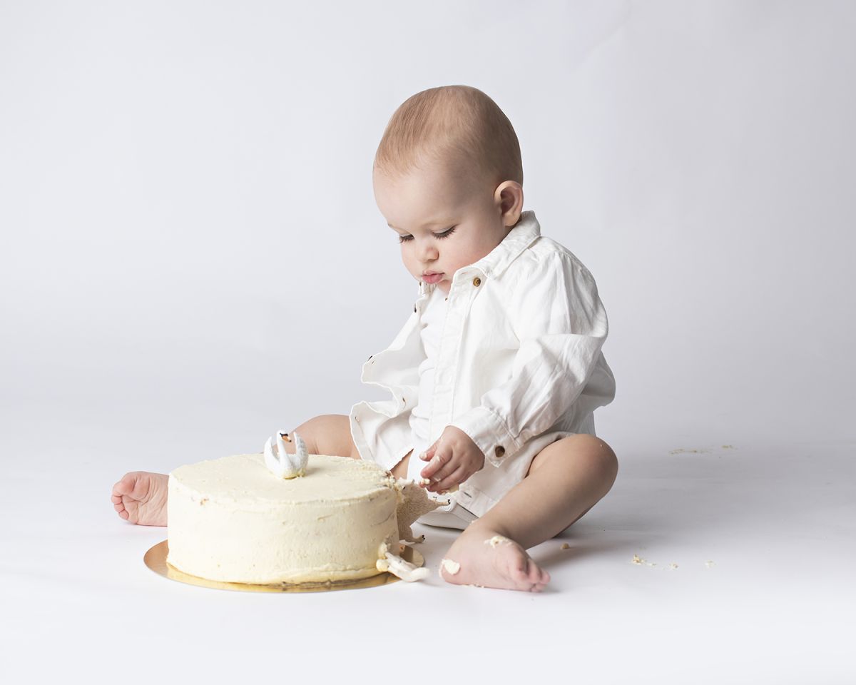 smash the cake fotografering